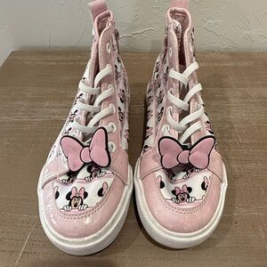Minnie Mouse Pink High-Top Kids Shoes with Bow Design